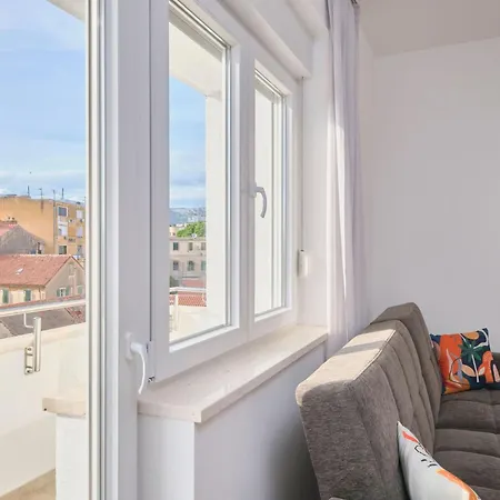 Lav Von Litto By Interhome *